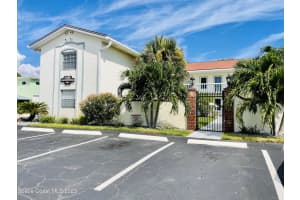 300 Monroe Avenue, 2, Cape Canaveral