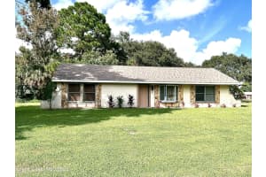 330 Lake Point Place, Merritt Island