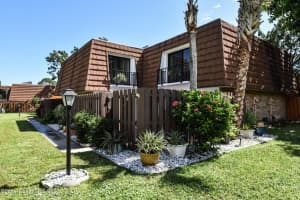 2113 Dan Court Ne, Palm Bay