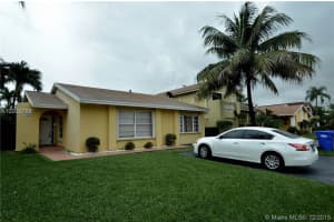 1017 Nw 106th Avenue Cir, Miami