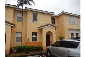 8007 W 36th Ave 5, Hialeah