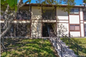 19800 Sw 103rd Ct 204, Cutler Bay