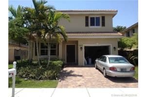 8926 Sw 215 Ln, Cutler Bay