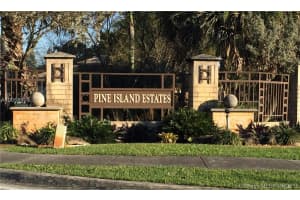 8394 Sw 51st Street, Cooper City