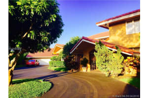 4210 Casper Ct, Hollywood