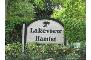 1545 Lakeview Cir, Coral Springs