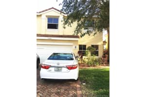 10820 Nw 34th Pl, Coral Springs