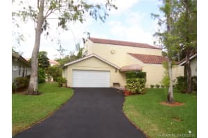 1241 Spring Circle Dr, Coral Springs