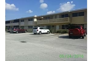 20811 San Simeon Way 201, Miami