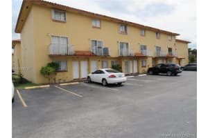 900 Sw 104th Ct B-308, Miami 900 Sw 104th Ct B-308, Miami