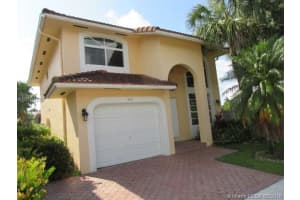 630 Turtle Run, Weston