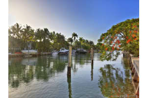 9660 W Bay Harbor Dr 2e, Bay Harbor Islands 9660 W Bay Harbor Dr 2e, Bay Harbor Islands