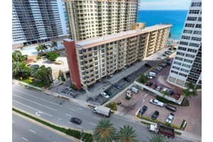 2076 S Ocean Dr 212, Hallandale Beach