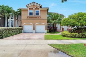 11240 Nw 48th Ter, Doral