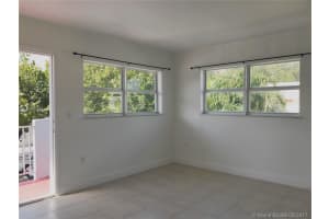 801 Meridian Av 3d, Miami Beach