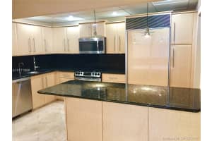 3350 Ne 192nd St 2c-b, Aventura