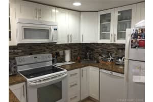 800 Sw 104 Ct A-201, Miami 800 Sw 104 Ct A-201, Miami