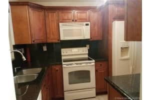 3011 Riverside Dr 117, Coral Springs