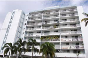 1045 10th St 407, Miami Beach