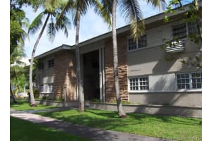 6511 Santona St C-17, Coral Gables