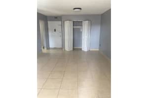 1251 Ne 108th St 117, Miami