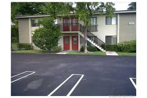 2671 Riverside Dr 5, Coral Springs