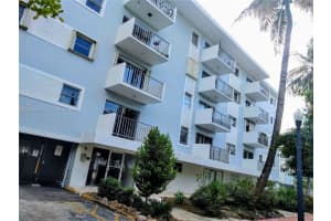 221 Meridian Ave 301, Miami Beach