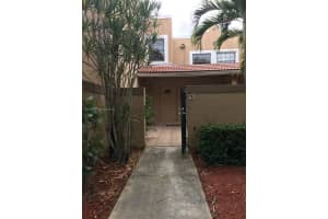 10535 Sw 154th Ct 3, Miami 10535 Sw 154th Ct 3, Miami