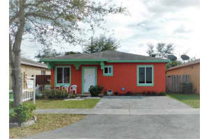 1614 Sw 3rd Ct, Homestead