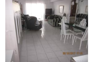 250 181st Dr 106, Sunny Isles Beach