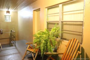 375 E 4th Ave 5, Hialeah