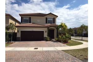 8775 Nw 115th Ct, Doral