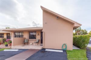 2206 Sw 122nd Ave 4, Miami