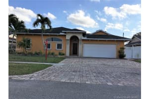 9718 S Carousel Cir S, Boca Raton