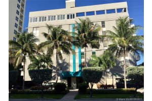 9721 E Bay Harbor Dr 2b, Bay Harbor Islands