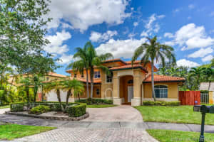 15941 Nw 79th Ct, Miami Lakes