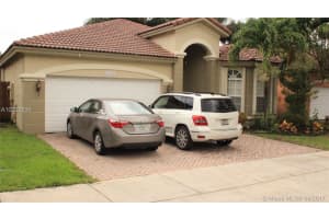 11268 Nw 77th Ter, Doral