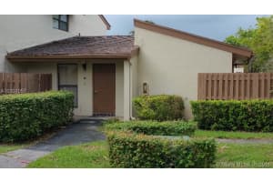 11514 Sw 109th Rd 37w, Miami