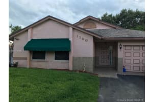1120 Sw 98th Ter, Pembroke Pines