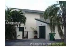 10804 Sw 72nd St 116, Miami