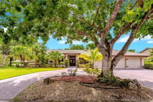 4955 Nw 82nd Ter, Coral Springs