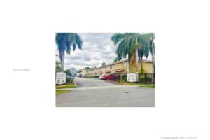 8025 Nw 8th St 3, Miami