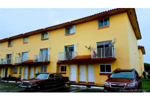 900 Sw 104th Ct B-207, Miami 900 Sw 104th Ct B-207, Miami