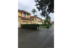 710 Nw 126th Ct, Miami