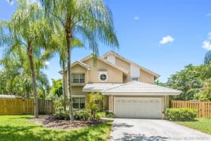 21562 Sw 94th Ct, Cutler Bay 21562 Sw 94th Ct, Cutler Bay