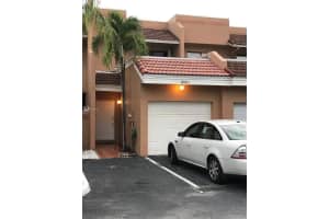 1650 Sw 120th Ter 1650, Pembroke Pines