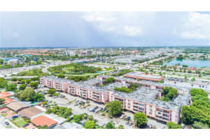 1900 W 68th St I402, Hialeah