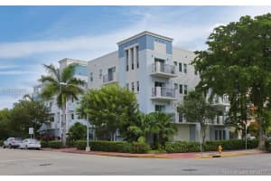 1040 10th St 202, Miami Beach