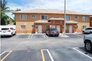 2425 W 76th St 207, Hialeah 2425 W 76th St 207, Hialeah