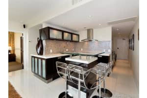 2889 Mcfarlane Rd 1017, Miami